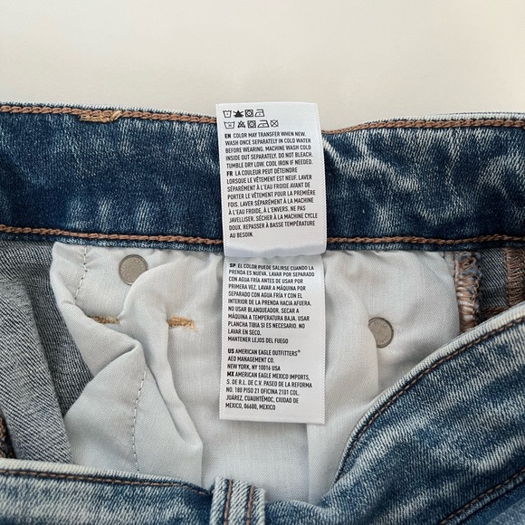 American Eagle Hi-Rise Shorttie Ne(x)t Level Stretch Size 6 - Picture 14 of 14